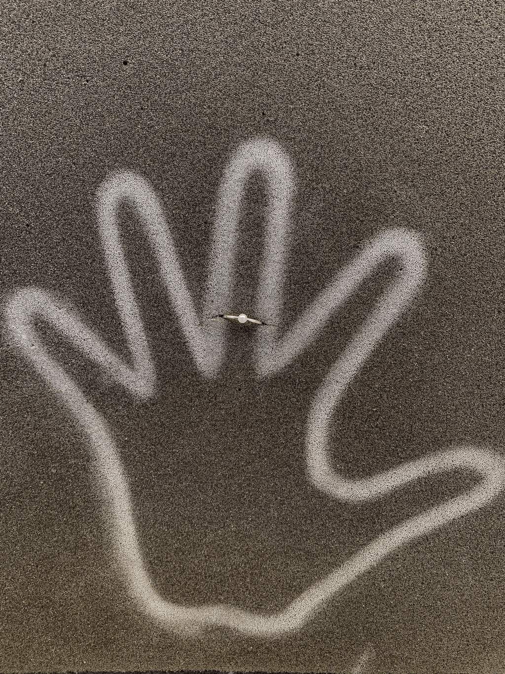 GHOST BEAD